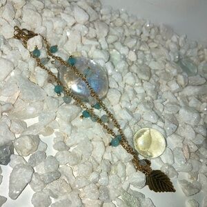 Beaded, gold/silver chain bracelet